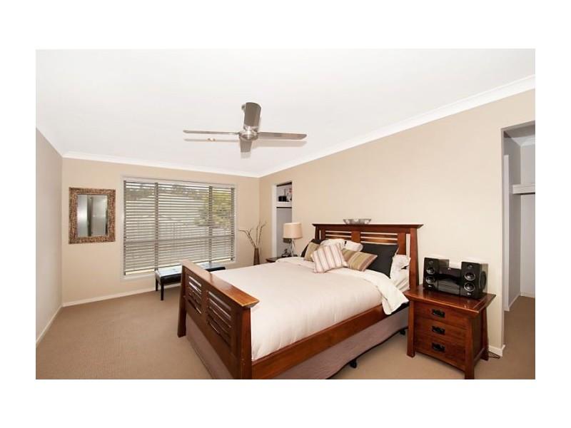 4 Mockingbird Dr, Upper Coomera QLD 4209