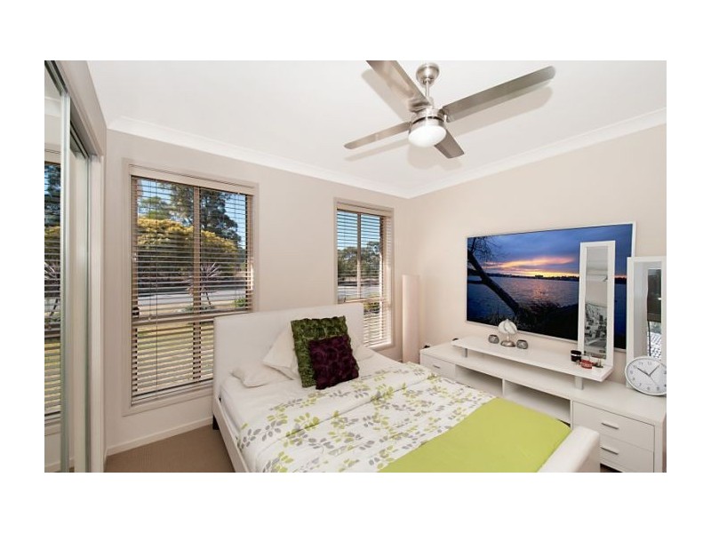 4 Mockingbird Dr, Upper Coomera QLD 4209