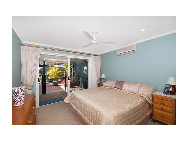 8 Yungaburra Pl, Helensvale QLD 4212