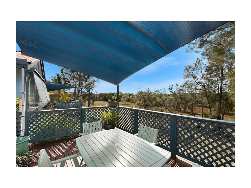 8 Yungaburra Pl, Helensvale QLD 4212