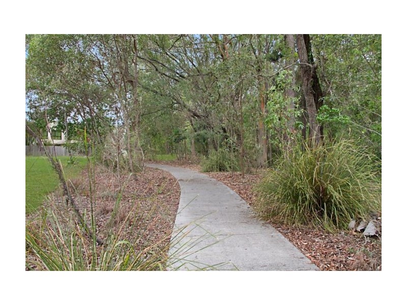 9 Taryn Ct, Upper Coomera QLD 4209