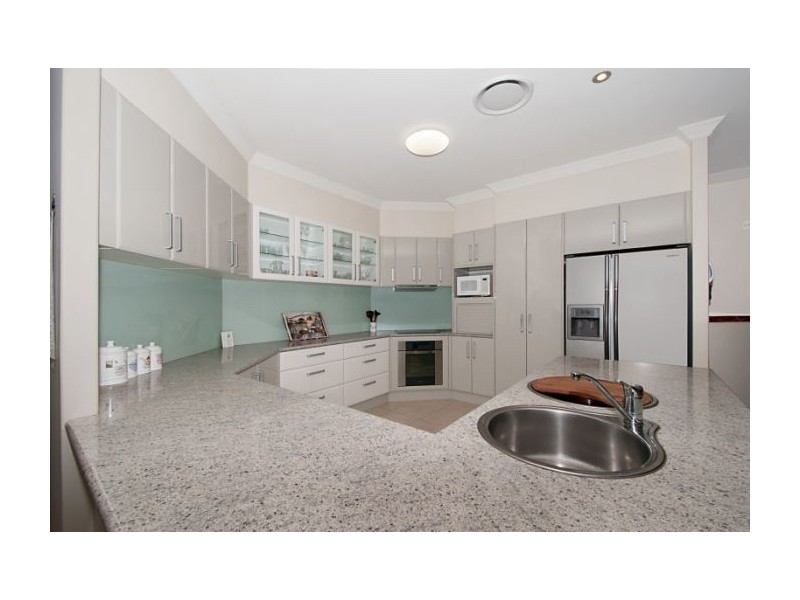 19 Oceanis Dr, Oxenford QLD 4210