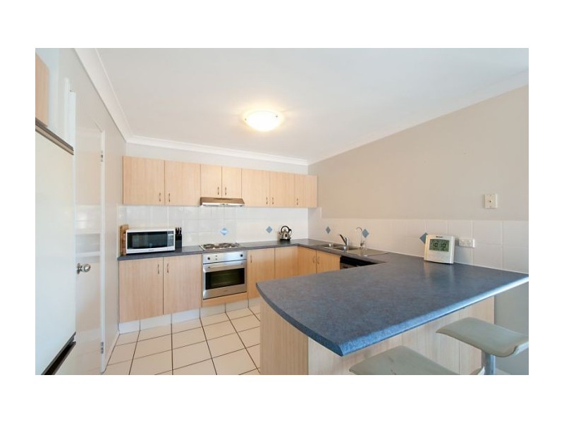 2/2 Leisel Cl, Upper Coomera QLD 4209