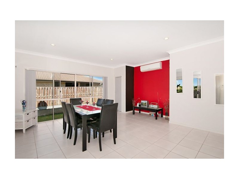 18 Melissa St, Upper Coomera QLD 4209