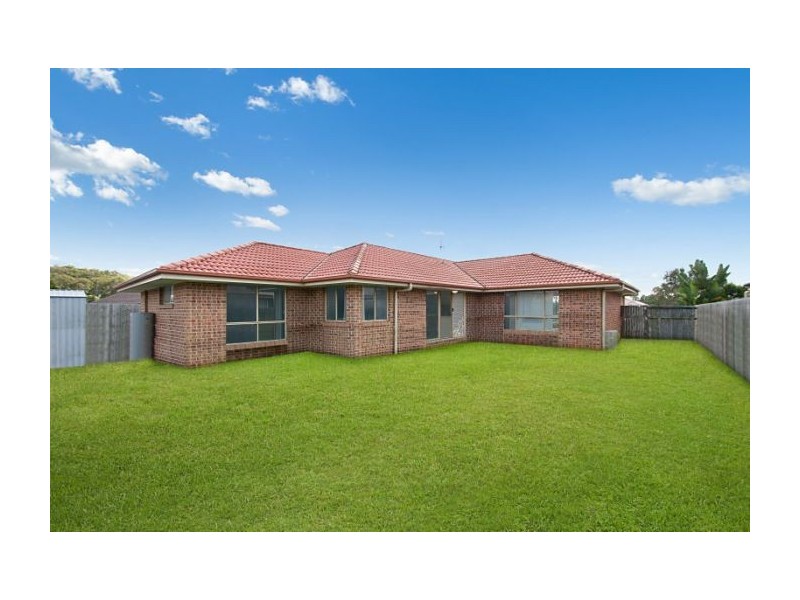 4 Fitzpatrick St, Upper Coomera QLD 4209