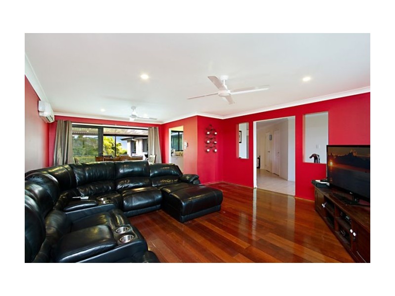 4 Denton St, Upper Coomera QLD 4209