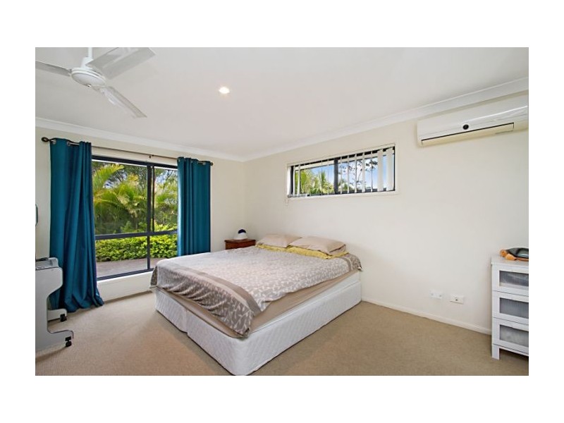 4 Denton St, Upper Coomera QLD 4209