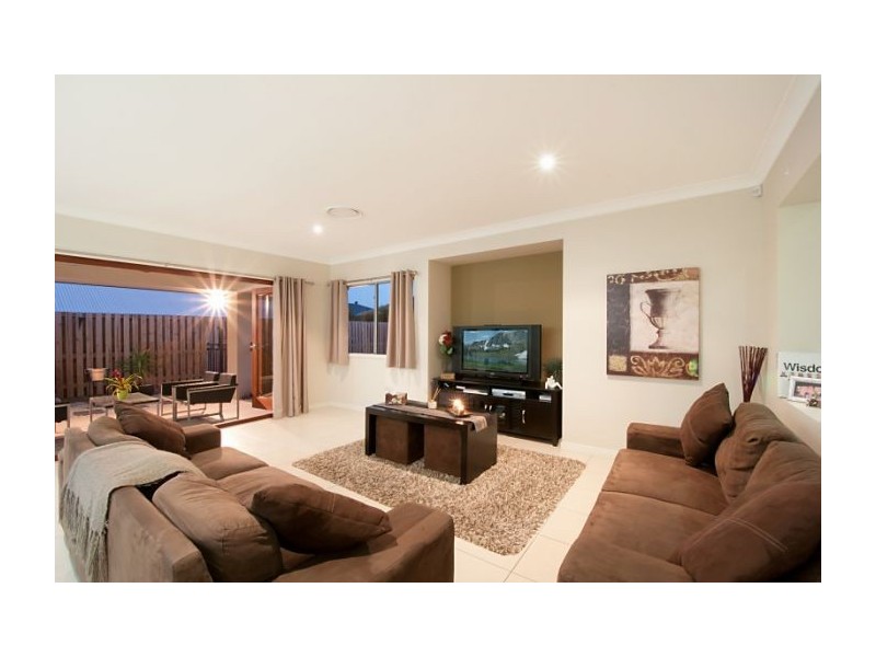 10 Abercrombie Crescent, Upper Coomera QLD 4209
