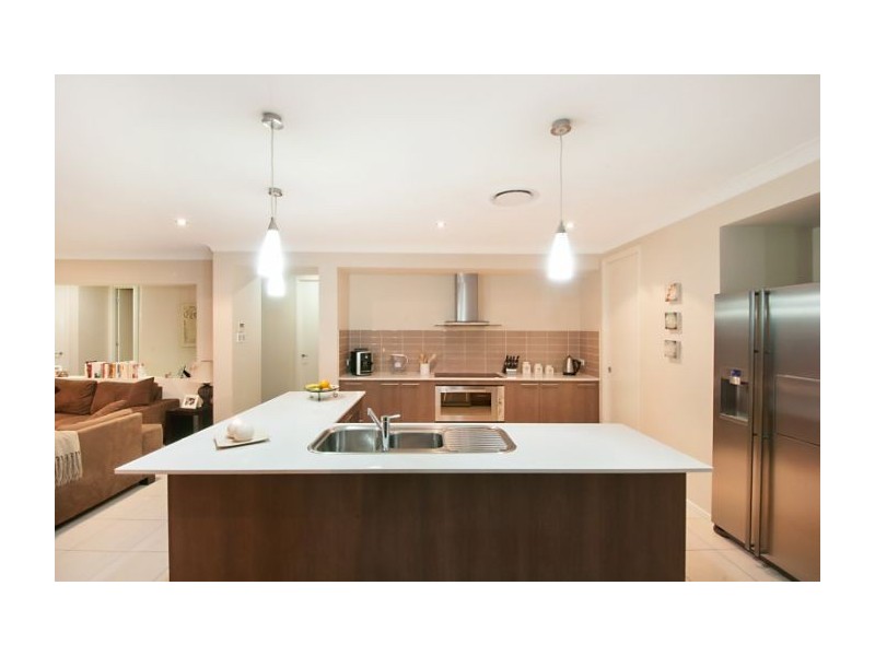 10 Abercrombie Crescent, Upper Coomera QLD 4209