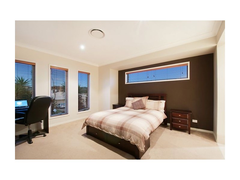 10 Abercrombie Crescent, Upper Coomera QLD 4209