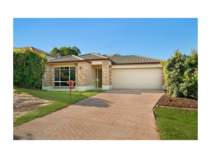 3 Murchison St, Pacific Pines QLD 4211