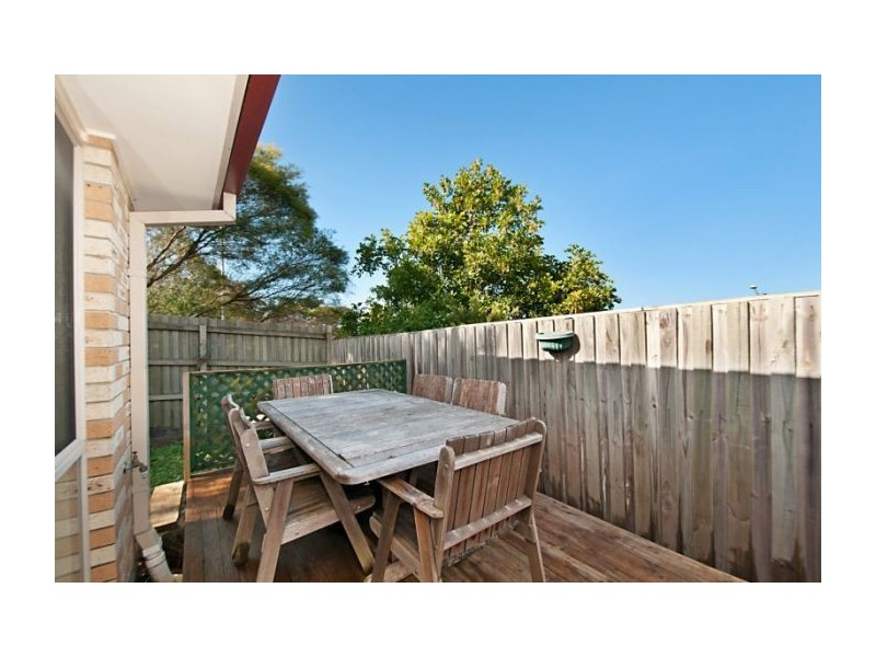 3 Murchison St, Pacific Pines QLD 4211