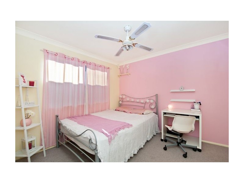 3 Murchison St, Pacific Pines QLD 4211