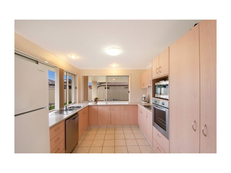 5 Rix Dr, Upper Coomera QLD 4209