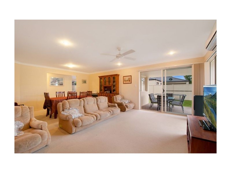 5 Rix Dr, Upper Coomera QLD 4209