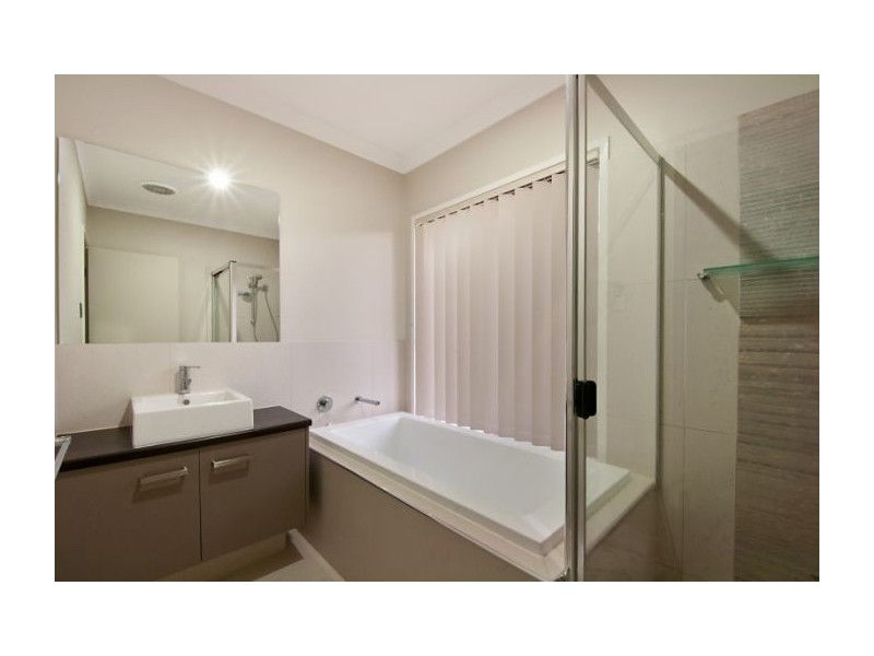 11 Homestead Cct, Upper Coomera QLD 4209