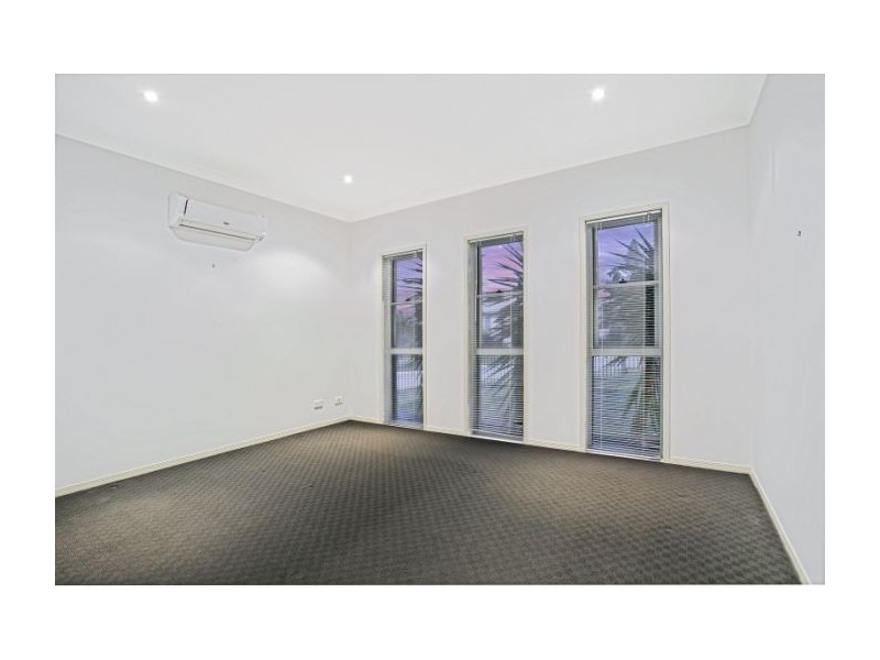 6 Kudzu Street, Upper Coomera QLD 4209