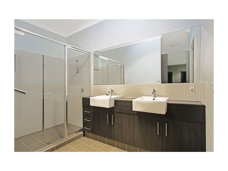 6 Kudzu Street, Upper Coomera QLD 4209