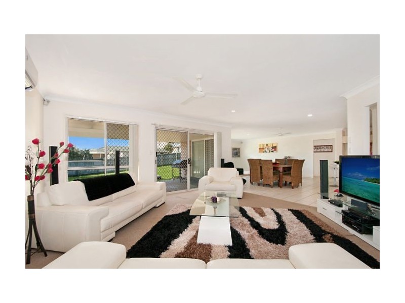 61 Rix Dr, Upper Coomera QLD 4209