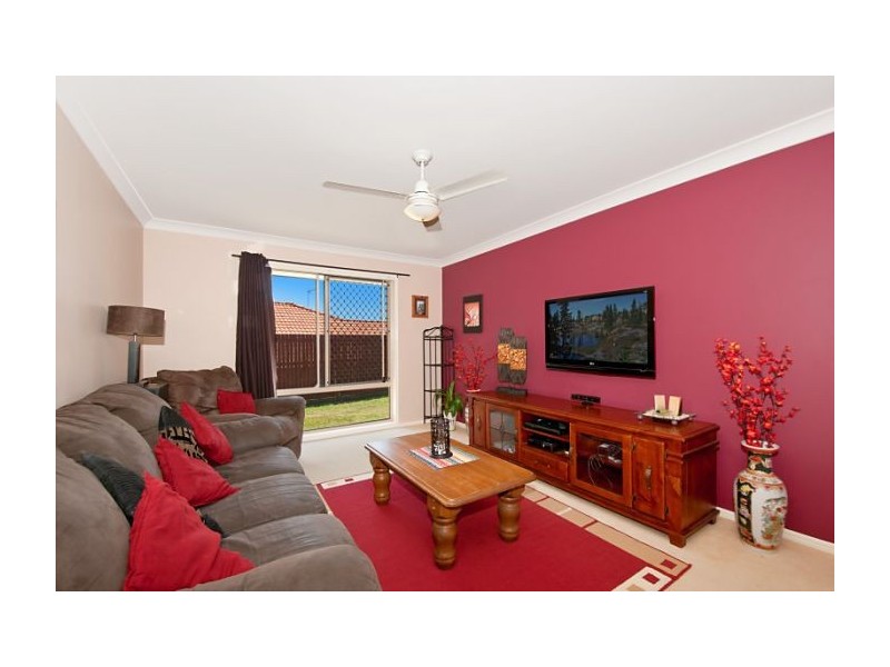 9 Kumnick St, Upper Coomera QLD 4209