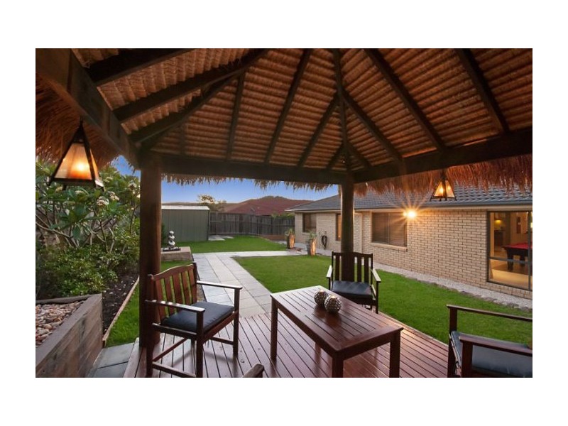 10 Govett St, Pacific Pines QLD 4211