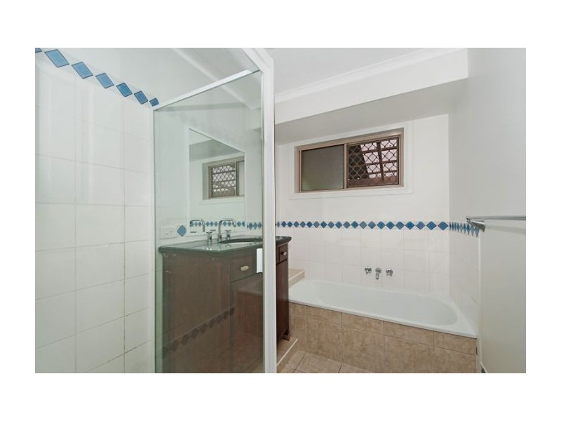 59 Village Way, Oxenford QLD 4210