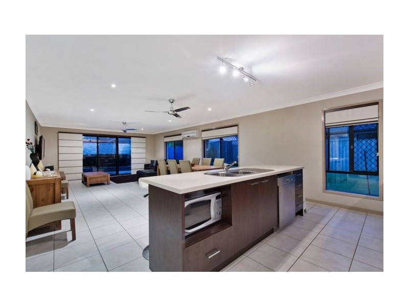 17 Bader Road, Upper Coomera QLD 4209