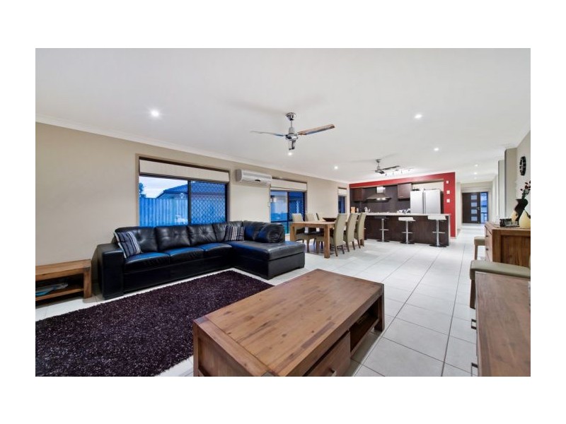 17 Bader Road, Upper Coomera QLD 4209