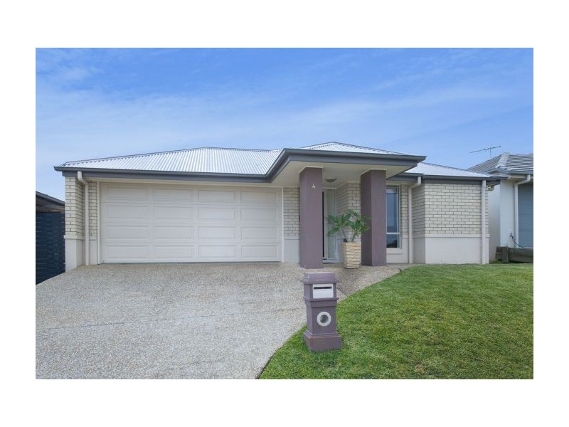 4 Goolwa Court, Pimpama QLD 4209