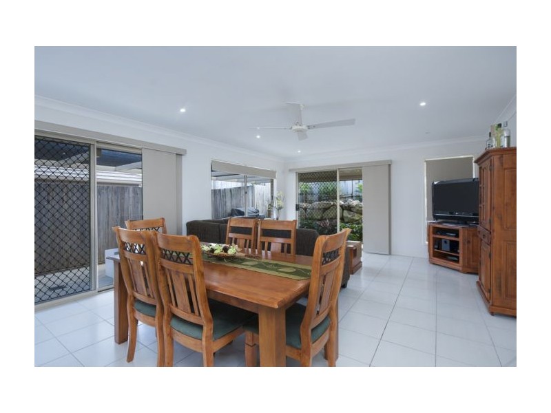 4 Goolwa Court, Pimpama QLD 4209