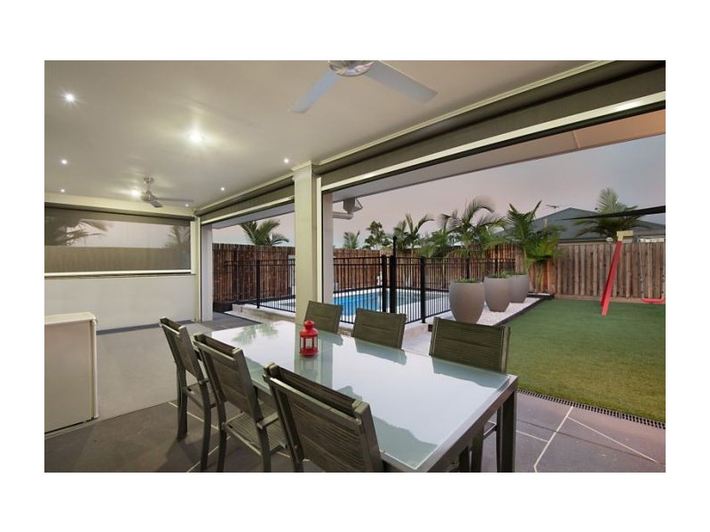 16 Cabriolet Court, Upper Coomera QLD 4209