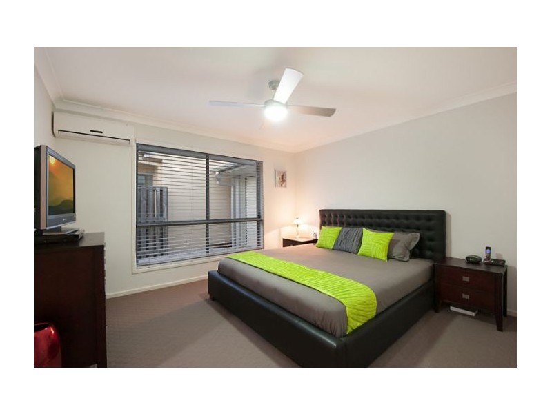 16 Cabriolet Court, Upper Coomera QLD 4209