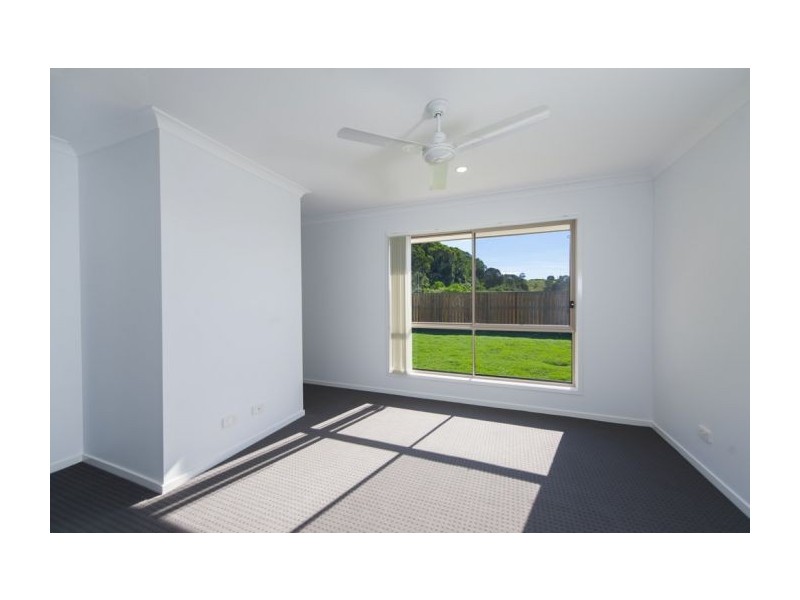 7 Mountain View Parade Riverstone Crossing, Upper Coomera QLD 4209