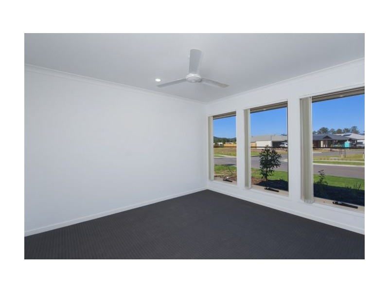 7 Mountain View Parade Riverstone Crossing, Upper Coomera QLD 4209