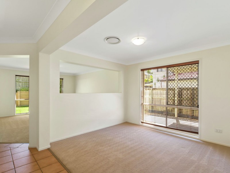 14 Gumview Place, Molendinar QLD 4214