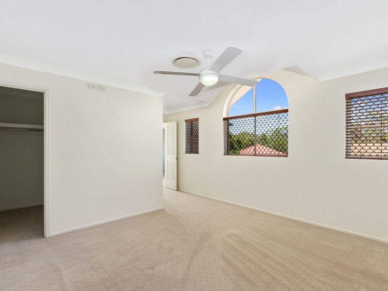 14 Gumview Place, Molendinar QLD 4214