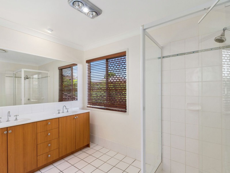 14 Gumview Place, Molendinar QLD 4214