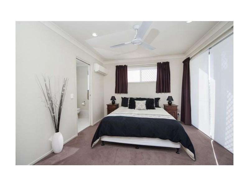 48 Silver Dawn Crescent, Oxenford QLD 4210