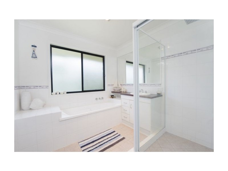 22 Macdonald Avenue, Upper Coomera QLD 4209