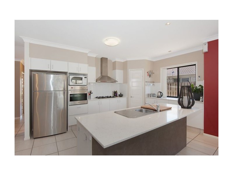 21 Ansett Way, Upper Coomera QLD 4209