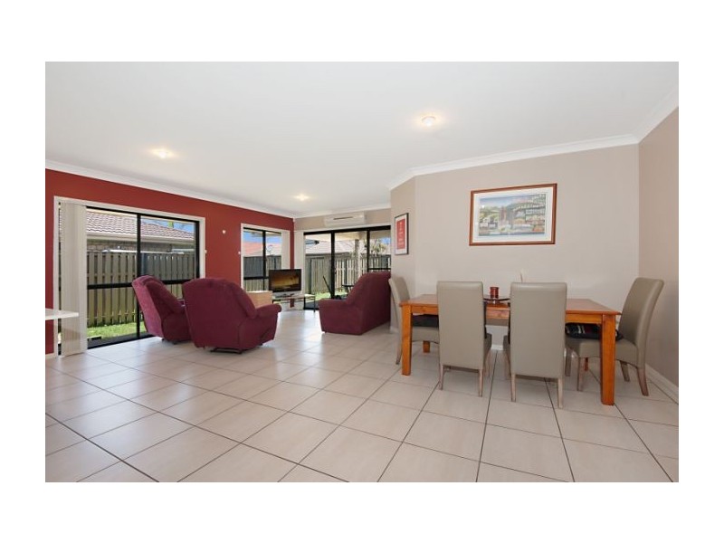 21 Ansett Way, Upper Coomera QLD 4209