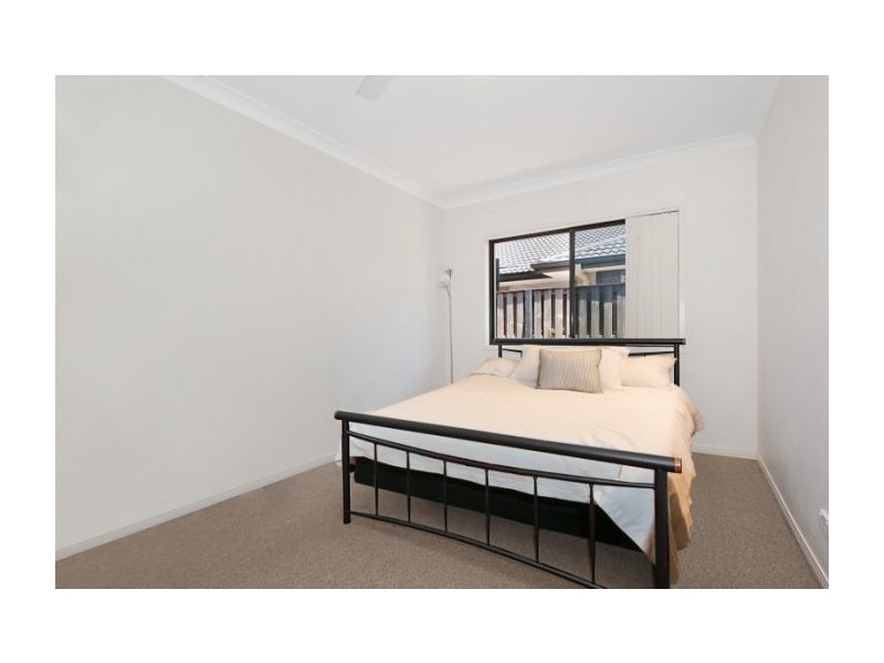 21 Ansett Way, Upper Coomera QLD 4209