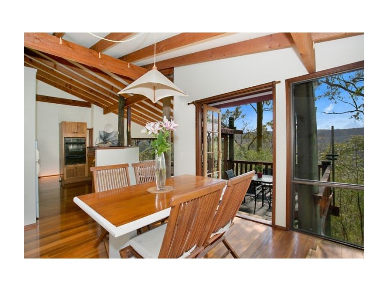 65 Wongawallan Drive, Wongawallan QLD 4210