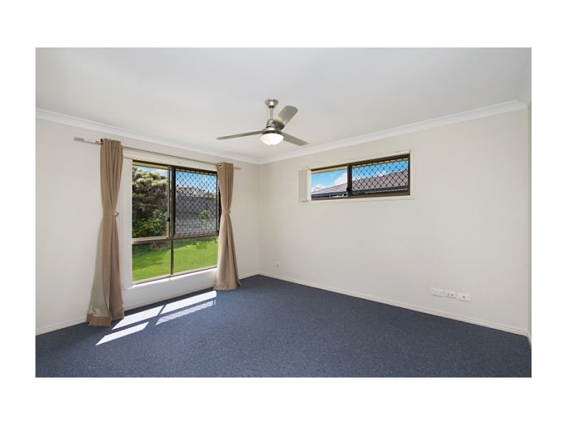 24 Bella Boulevard, Pimpama QLD 4209