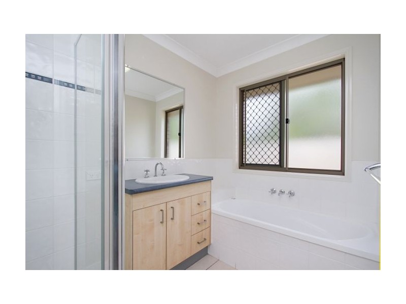 24 Bella Boulevard, Pimpama QLD 4209