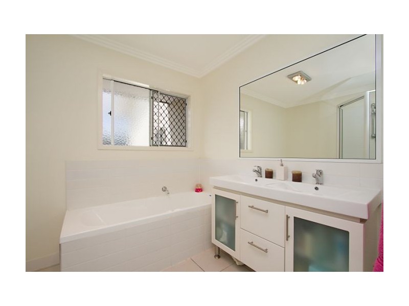 1 Ridgecrop Street, Upper Coomera QLD 4209