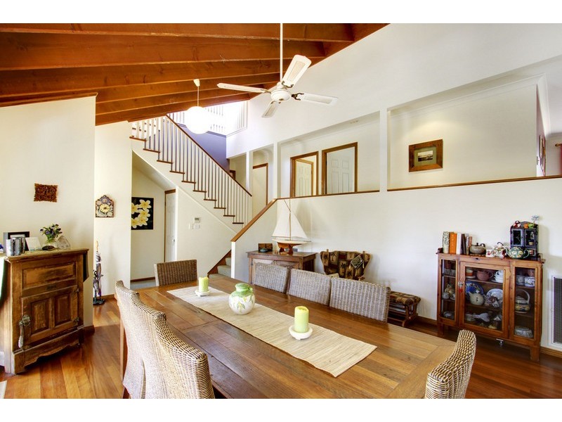 13 Noorong Avenue, Forresters Beach NSW 2260