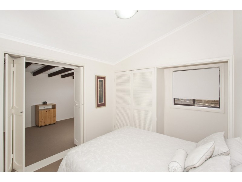 25 Anniversary Avenue, Terrigal NSW 2260