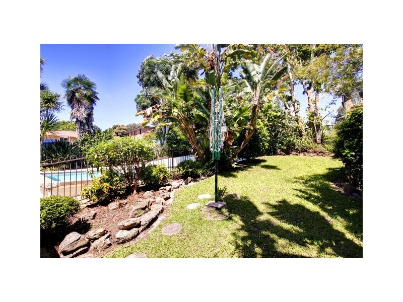 25 Anniversary Avenue, Terrigal NSW 2260