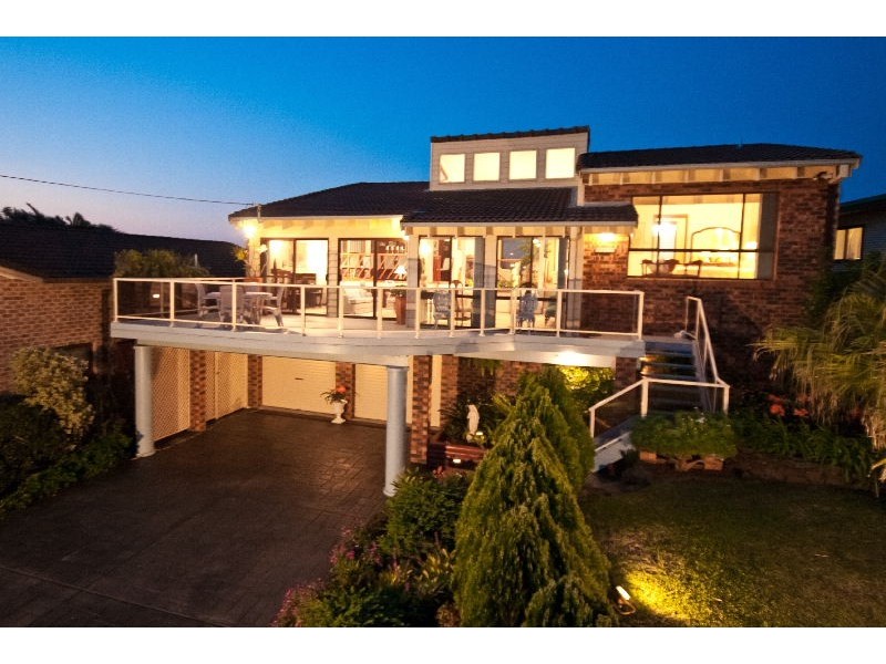 20 North Scenic Road, Forresters Beach NSW 2260